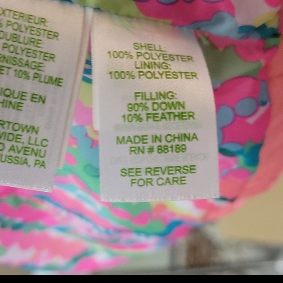 Lilly Pulitzer Pink Isabella Down Puffer Vest Size XS - Picture 9 of 14